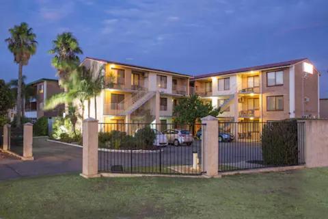 Apartment 16 Burswood - St Kilda Accommodation 0