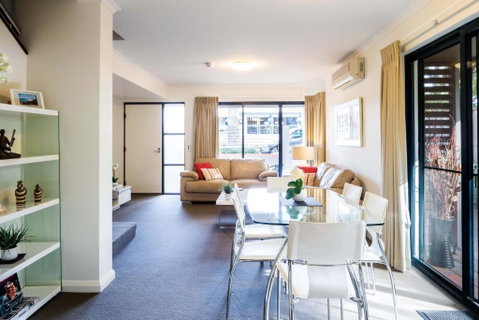 Apartment 46 - St Kilda Accommodation 1