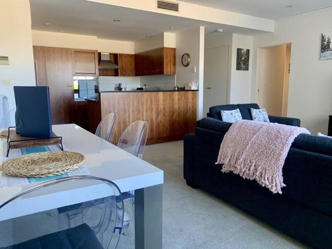 Apartment City Living! - St Kilda Accommodation 0
