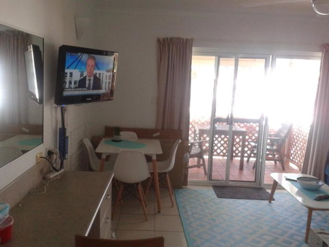 Apartment In Dolphin Heads - St Kilda Accommodation 2
