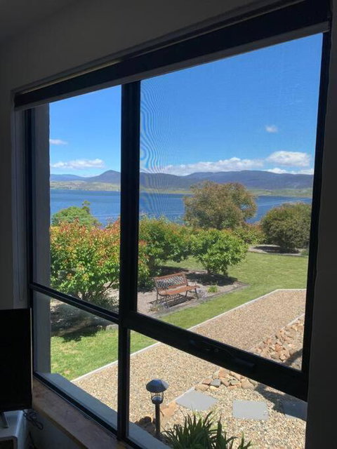 Apartment Minutes To Lake - St Kilda Accommodation 1