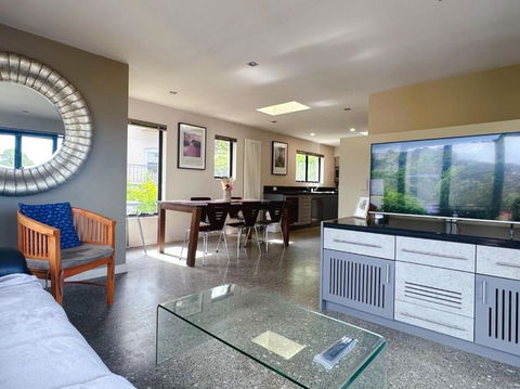 Apartment On Star Unit 2 - St Kilda Accommodation 0