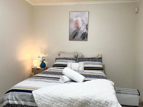Apartment On The Hill - St Kilda Accommodation 0