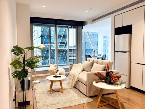 Apartment With Panoramic View - St Kilda Accommodation 1