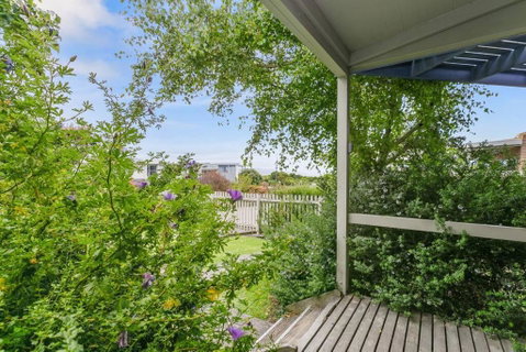 Apollo Bay Beach Bungalow - Couples Retreat - St Kilda Accommodation 3