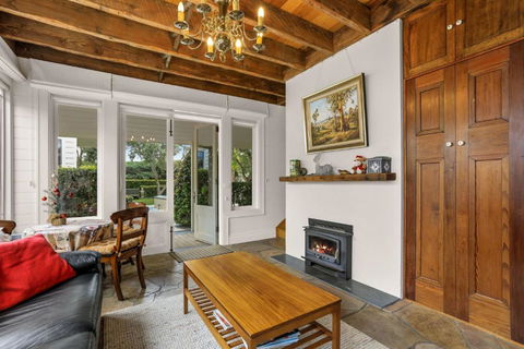 Apollo Bay Guesthouse - St Kilda Accommodation 2