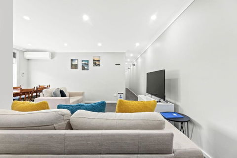 Apollo Unit 1 - Ground Floor - A Block - St Kilda Accommodation 1