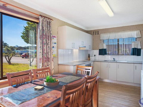 Apollo Unit 12 Ground Floor - St Kilda Accommodation 0
