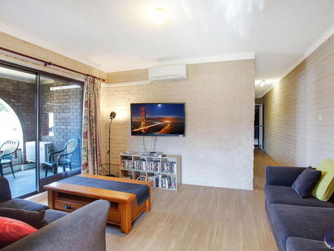 Apollo Unit 12 Ground Floor - St Kilda Accommodation 1