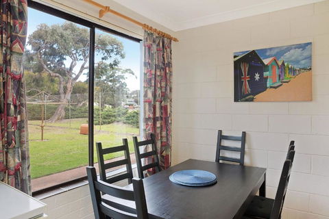 Apollo Unit 17 Ground Floor - St Kilda Accommodation 2