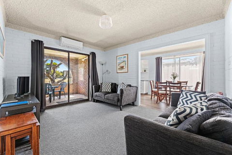 Apollo Unit 19 Ground Floor - St Kilda Accommodation 2