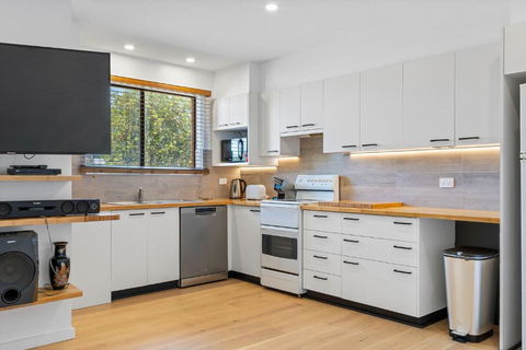 Apollo Unit 4 - Ground Floor - Block A - St Kilda Accommodation 2