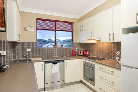 Apollo Unit 7 1st Floor - St Kilda Accommodation 4