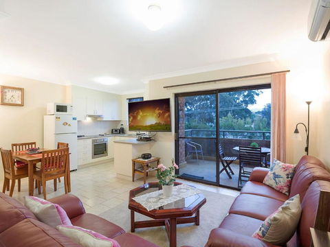 Apollo Unit 8 1st Floor - St Kilda Accommodation 0