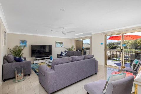 Aqua Lagoon - Great Family Beach Getaway - St Kilda Accommodation 2