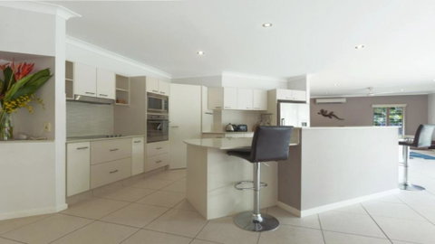 Aqua - Pecten Port Douglas - St Kilda Accommodation 4