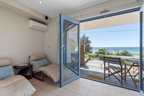 Aqua Shores Studio - St Kilda Accommodation 3