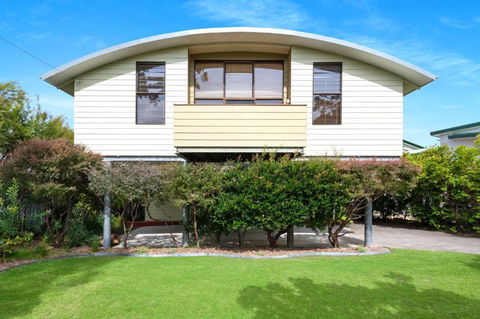 Aquarius Beach Stay - Belle Escapes Jervis Bay - St Kilda Accommodation 1