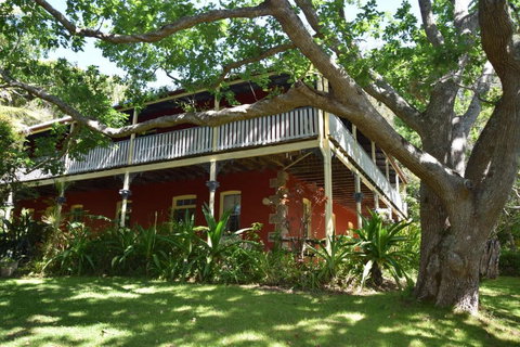 Arakoon House 1 - Bring Your Own Linen - St Kilda Accommodation 0