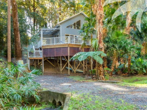 Araluen - St Kilda Accommodation 2