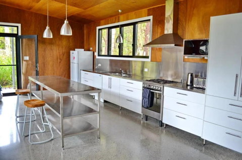 Aranakie- 7 Grey Street Arakoon - Full Linen Provided - St Kilda Accommodation 3