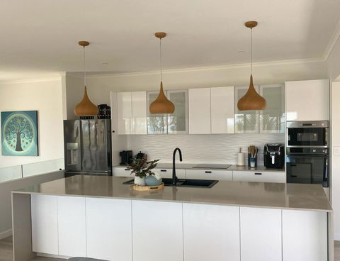 ARay At Cooee Bay - Apt A - Beach House Yeppoon - St Kilda Accommodation 0