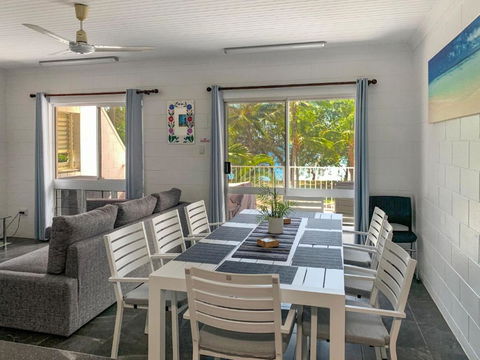 Arcadia Beach Unit 3 - St Kilda Accommodation 0