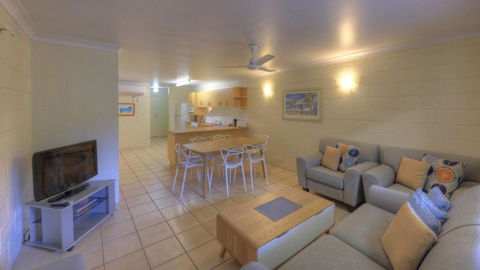 Arcadia Palms 2 - St Kilda Accommodation 1
