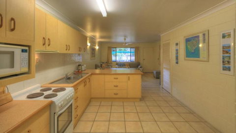 Arcadia Palms 2 - St Kilda Accommodation 4