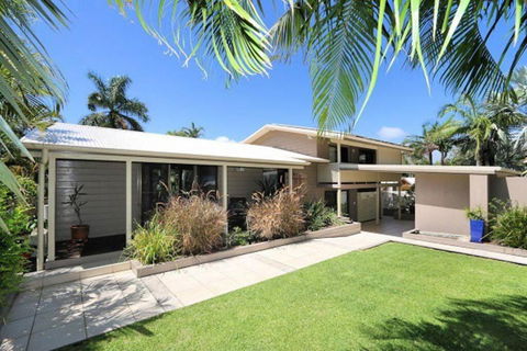 Archies Beach Abode - St Kilda Accommodation 0