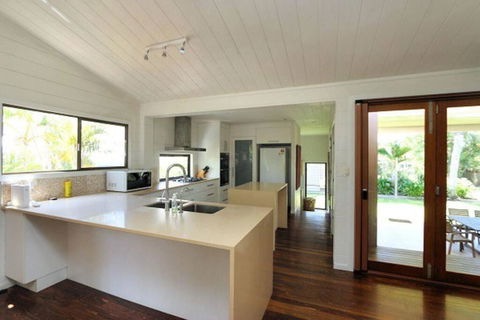 Archies Beach Abode - St Kilda Accommodation 1