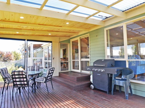 Archies Beachside Abode - St Kilda Accommodation 0