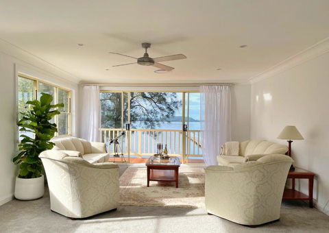 Aria Waterview - St Kilda Accommodation 1