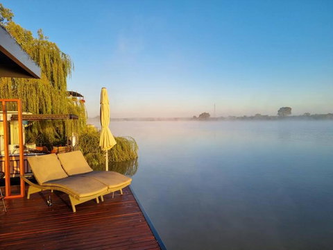 Ark-imedes - Unique Float Home On The Murray River - St Kilda Accommodation 1