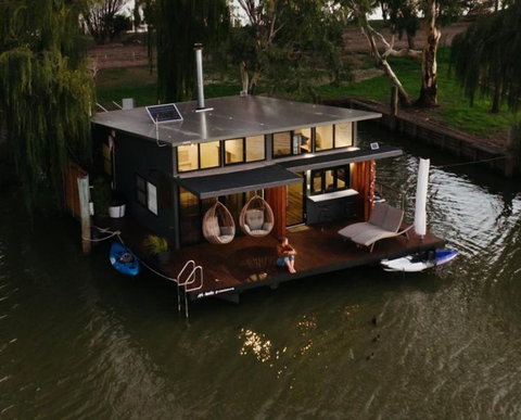 Ark-imedes - Unique Float Home On The Murray River - St Kilda Accommodation 0
