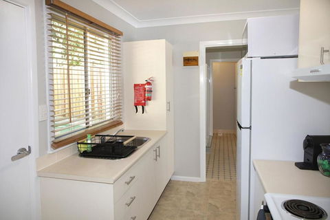 Armidale Cottage - All You Need On Taylor - St Kilda Accommodation 3