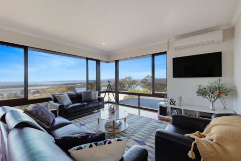 Arrawong - St Kilda Accommodation 0