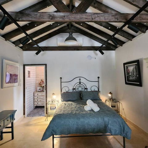 Artistic Private Studio, Parramatta - St Kilda Accommodation 0