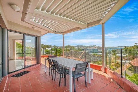 Ash Sienna - St Kilda Accommodation 2