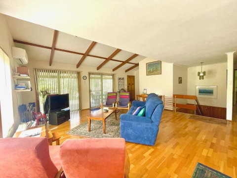 Ashgrove - St Kilda Accommodation 1