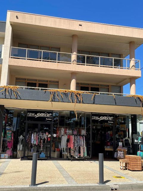 Astor Apartment 1 - St Kilda Accommodation 1