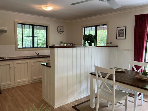 Auburn Hideaway - St Kilda Accommodation 2