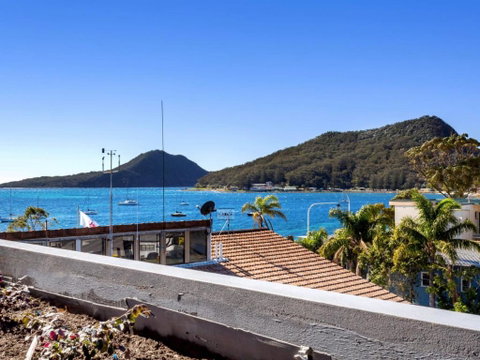 Aura Apartments Unit 13 59 Shoal Bay Road - St Kilda Accommodation 0