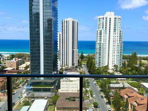 Avani 1904 Beach Views - St Kilda Accommodation 1
