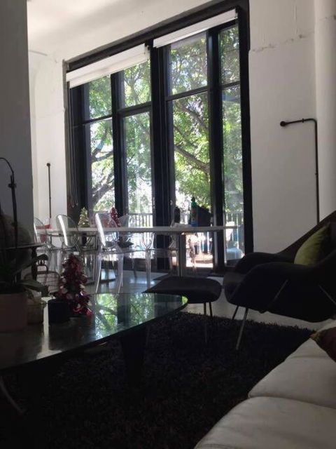 Award-winning, Luxury 3 Bedroom Designer Loft, Factory Conversion - St Kilda Accommodation 3