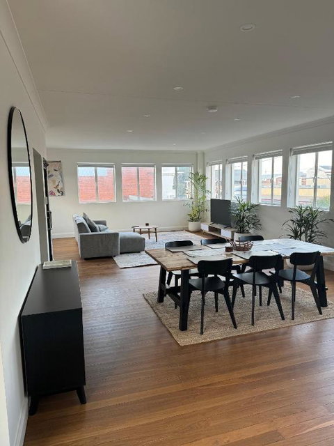 Away On Blende Studio Loft - St Kilda Accommodation 2