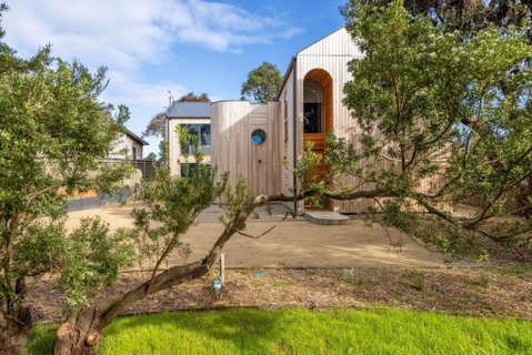 Axbridge - St Kilda Accommodation 0