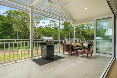 Avoca Beach Seabreeze At Saltwater - St Kilda Accommodation 4