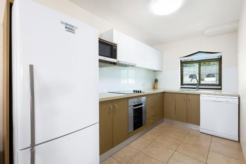 Apartment 2 - St Kilda Accommodation 2