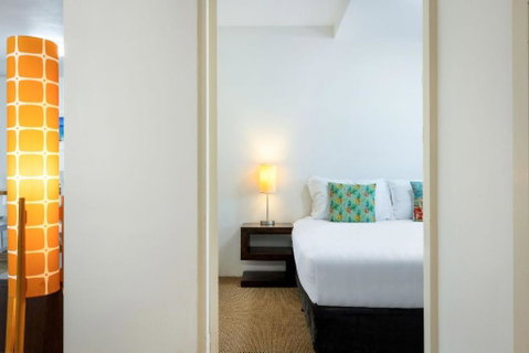 Apartment 2 - St Kilda Accommodation 4